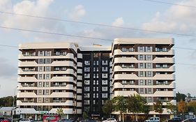 Himson Brown Apartment-Self Check-In Near Airport & Mall